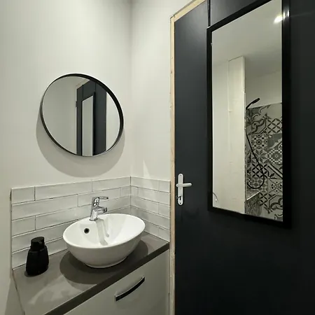 Apartment Les Perles De -studio Centre Clim Wifi Parking Gratuit *